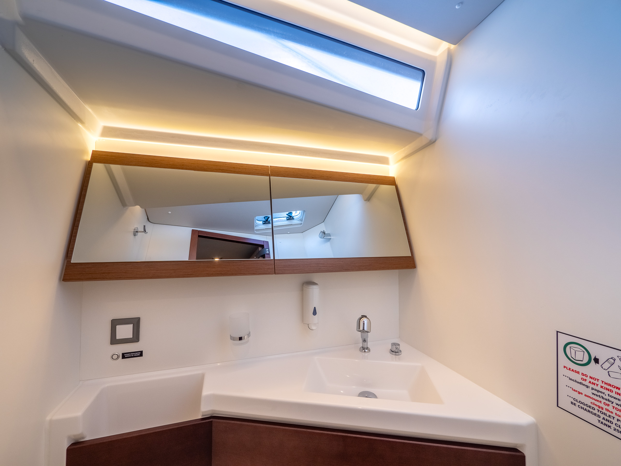 Oceanis 46.1 — photo 23