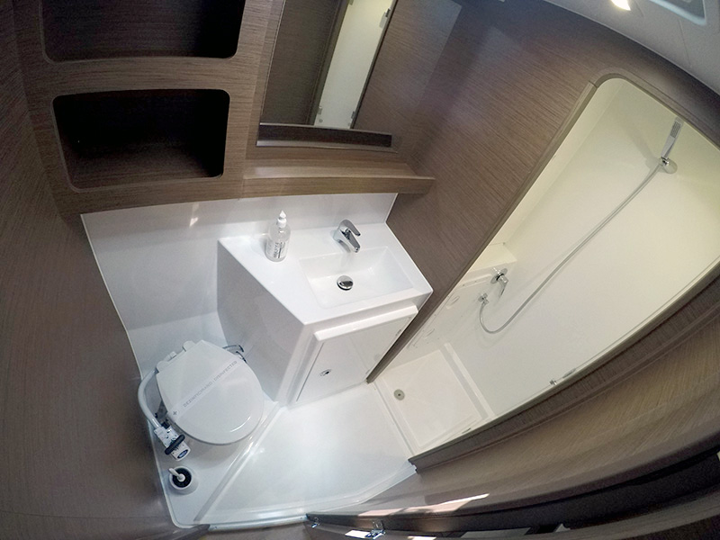Lagoon 42 — photo 18
