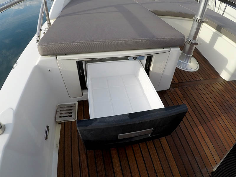 Prestige 620 S — photo 33