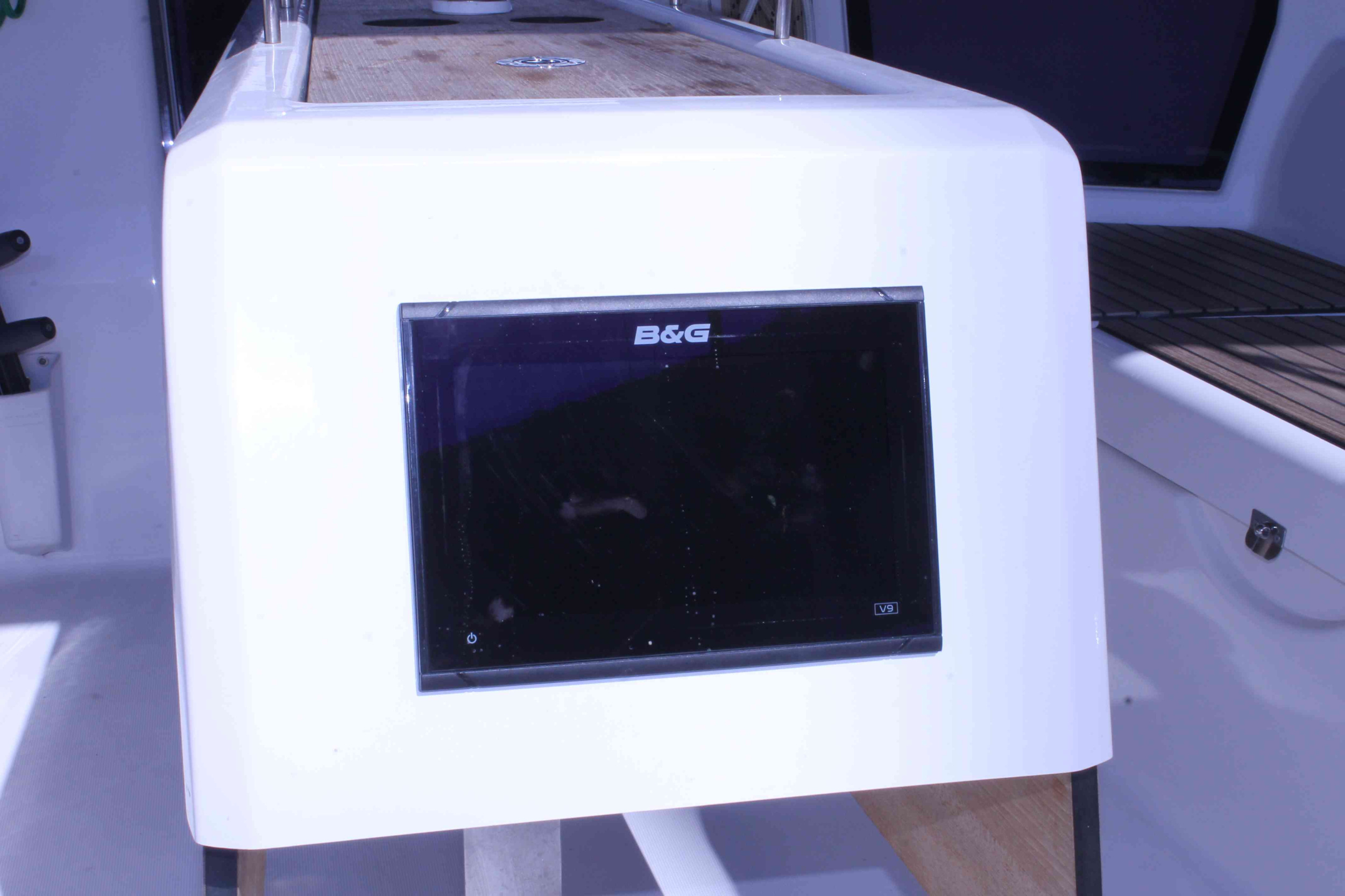 Dufour 430 Grand Large — photo 14