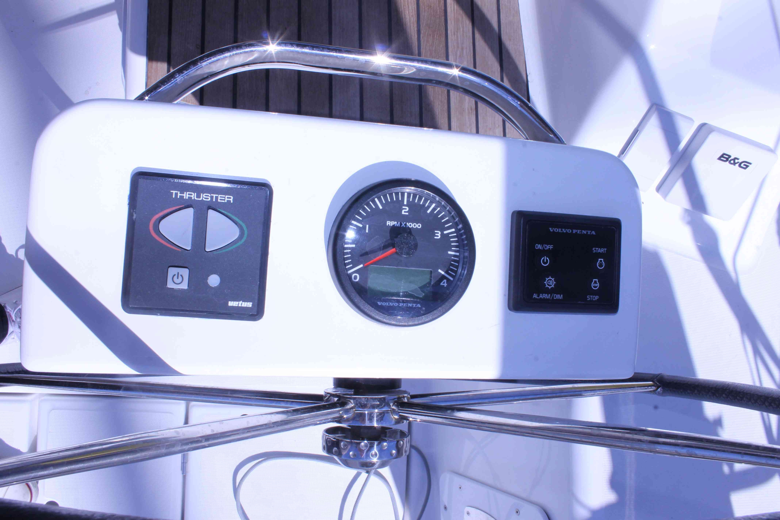 Dufour 430 Grand Large — photo 15