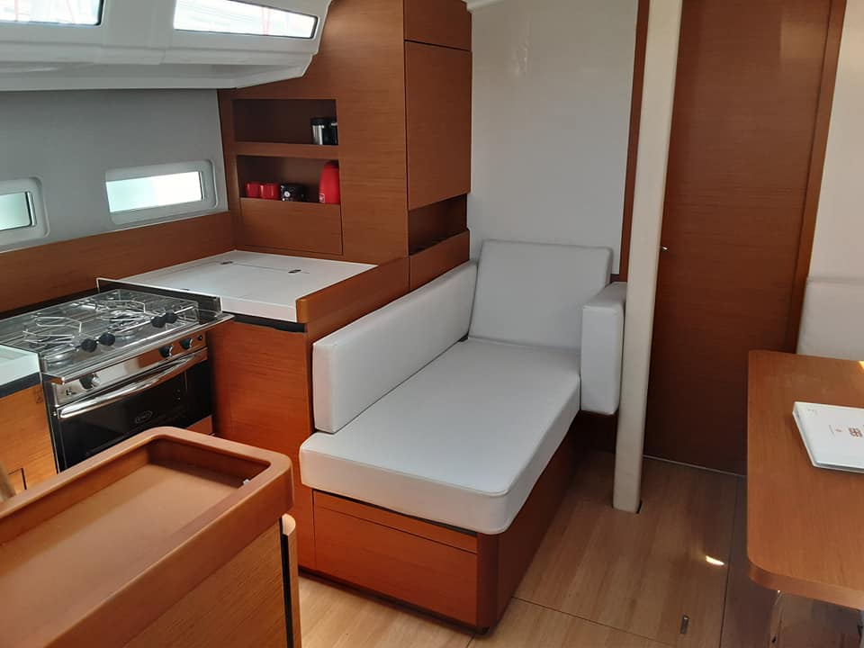 Sun Odyssey 410 — photo 14