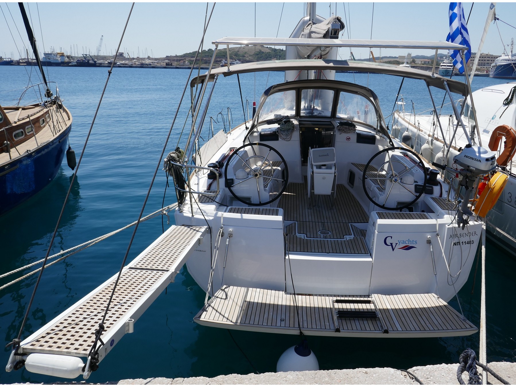 Sun Odyssey 449 — photo 1
