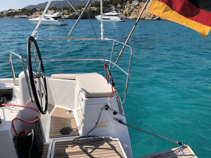 Sun Odyssey 440 — photo 8