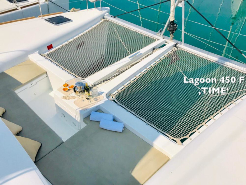 Lagoon 450 F — photo 17
