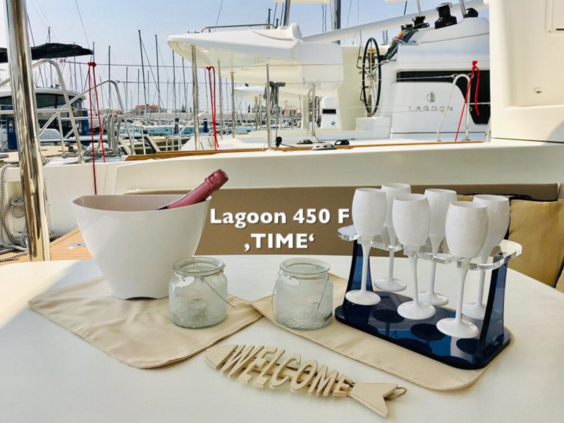 Lagoon 450 F — photo 18