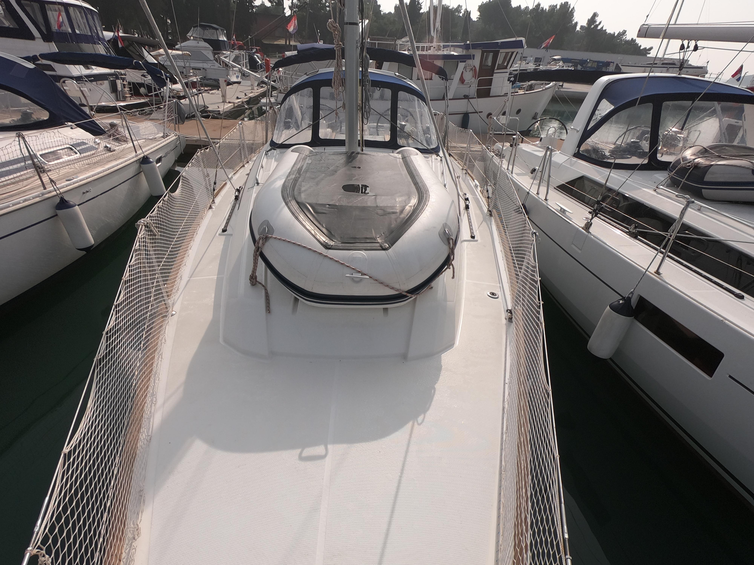 Oceanis 35.1 — photo 9