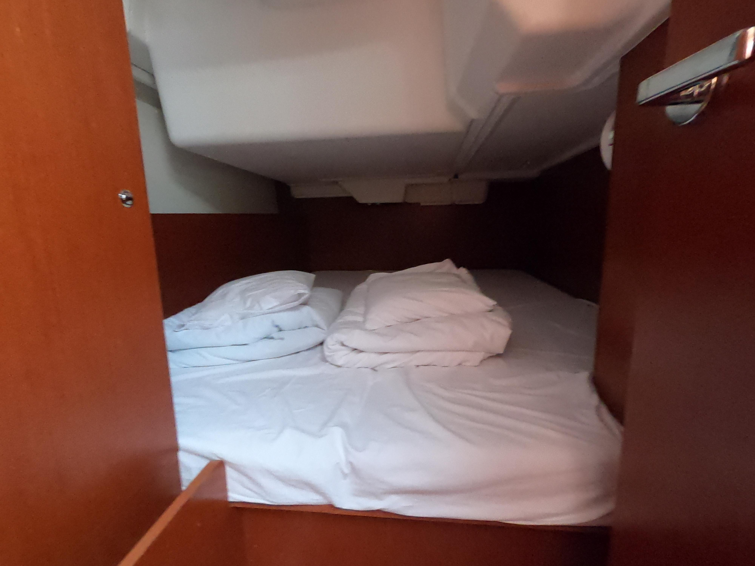 Oceanis 35.1 — photo 12