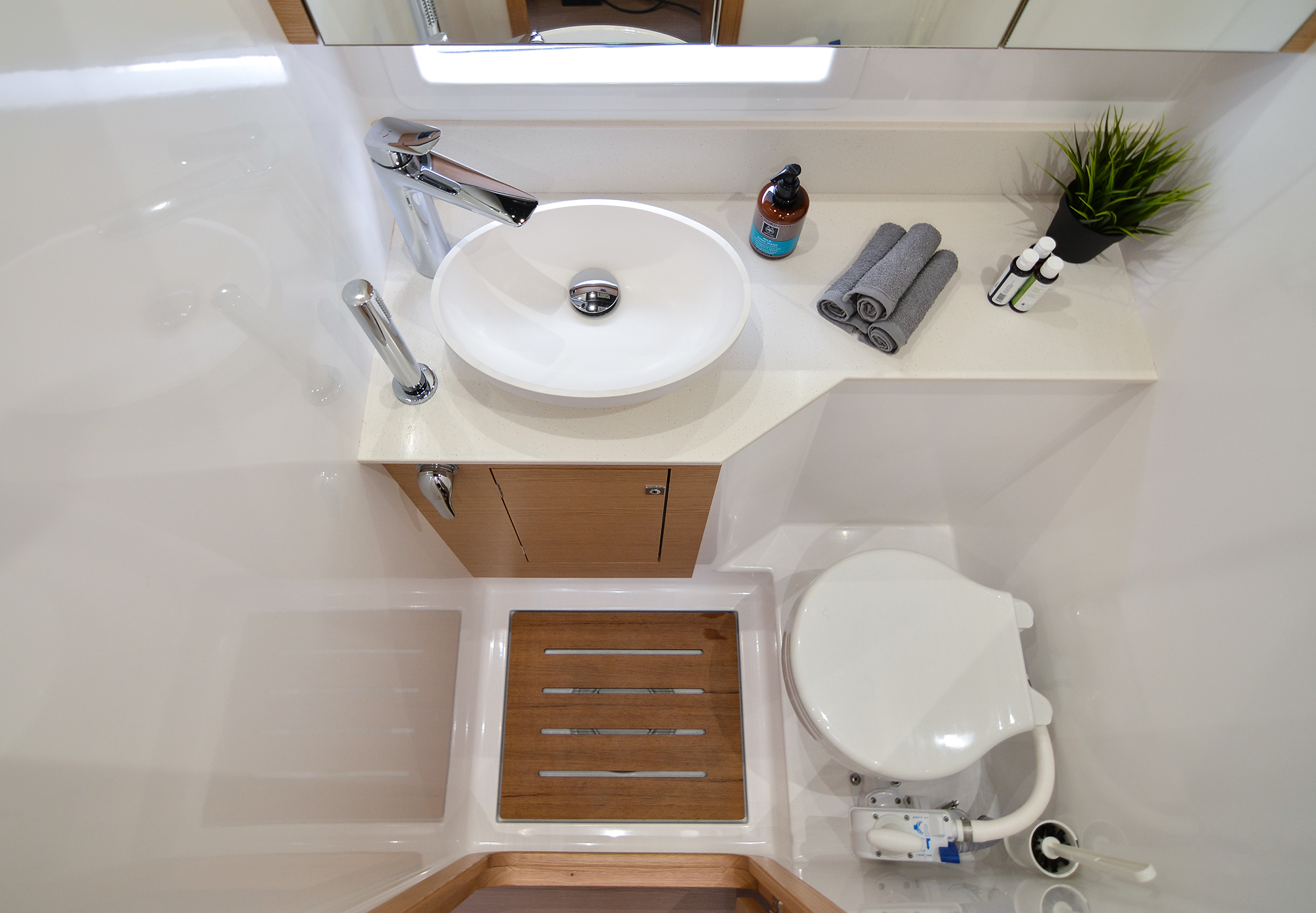 Dufour Catamaran 48 — photo 8