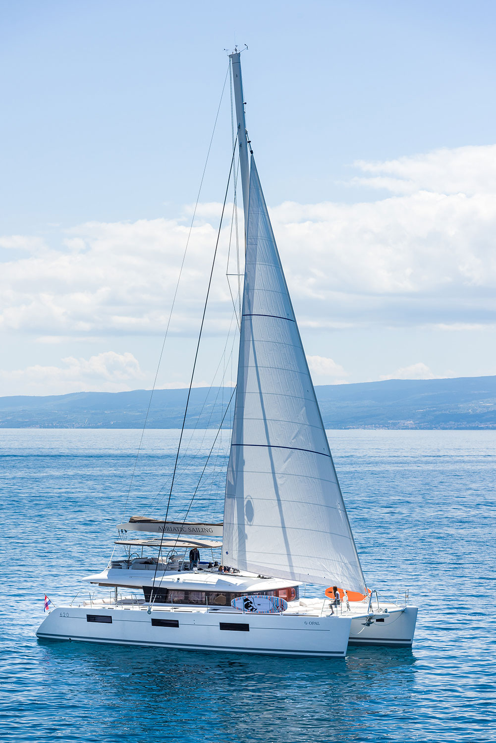 Lagoon 620 — photo 19