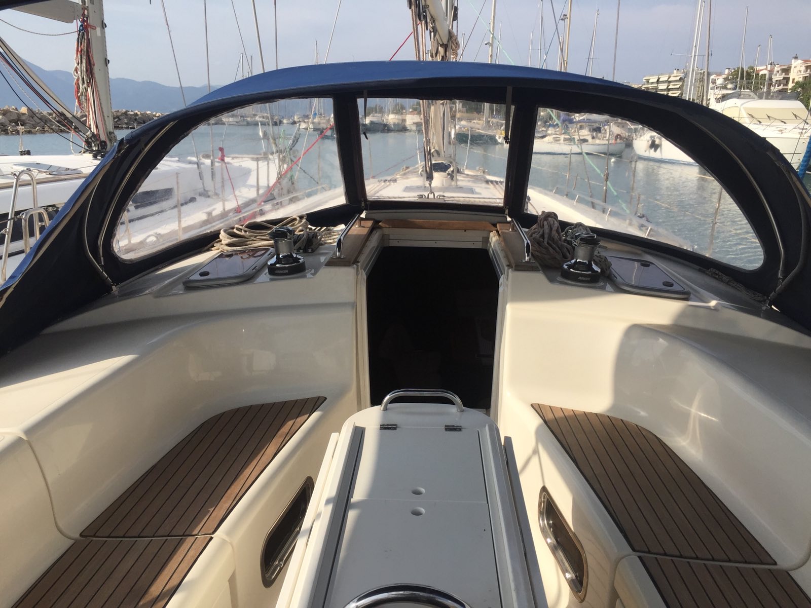 Bavaria 44 — photo 20