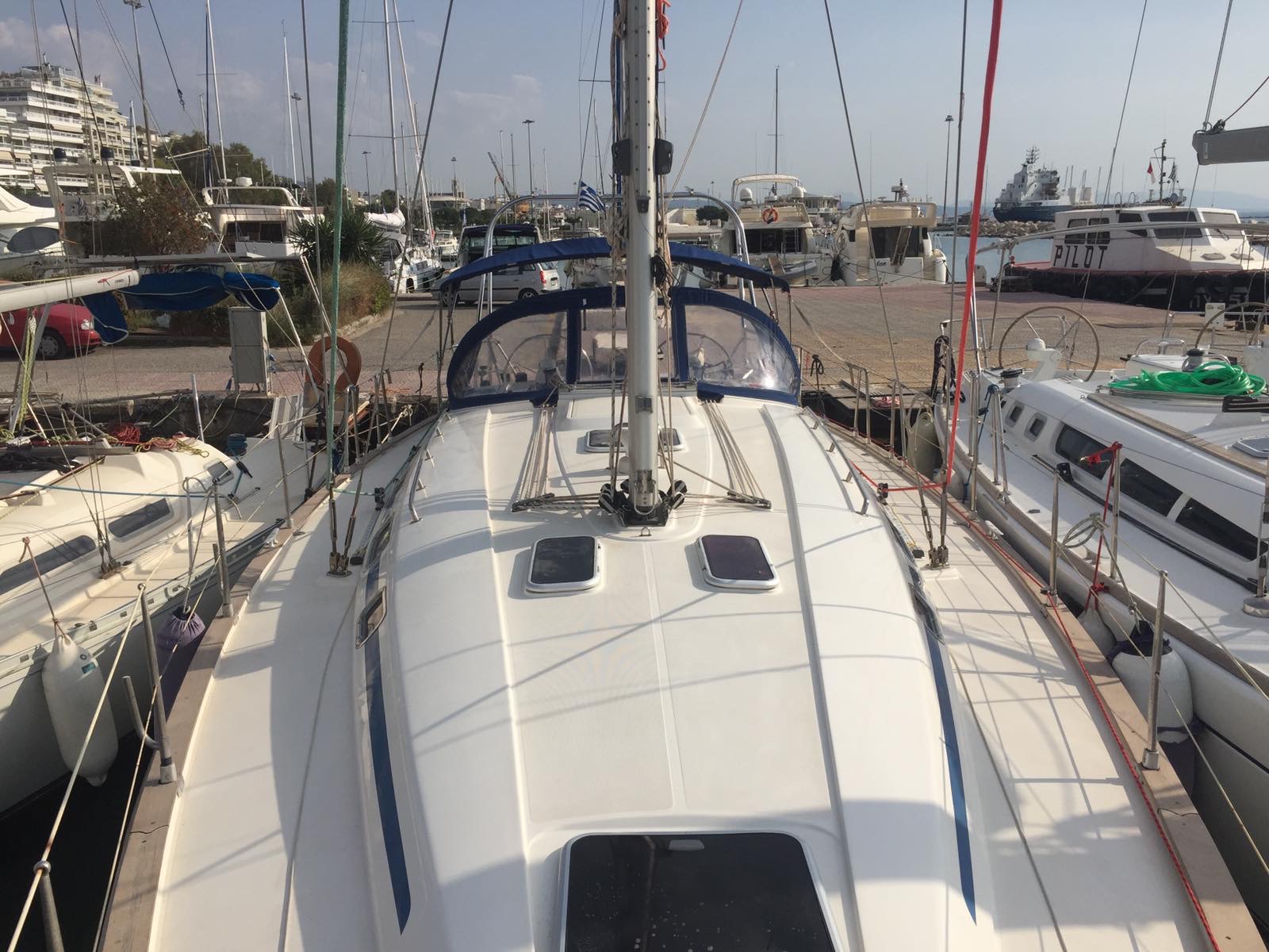 Bavaria 44 — photo 6