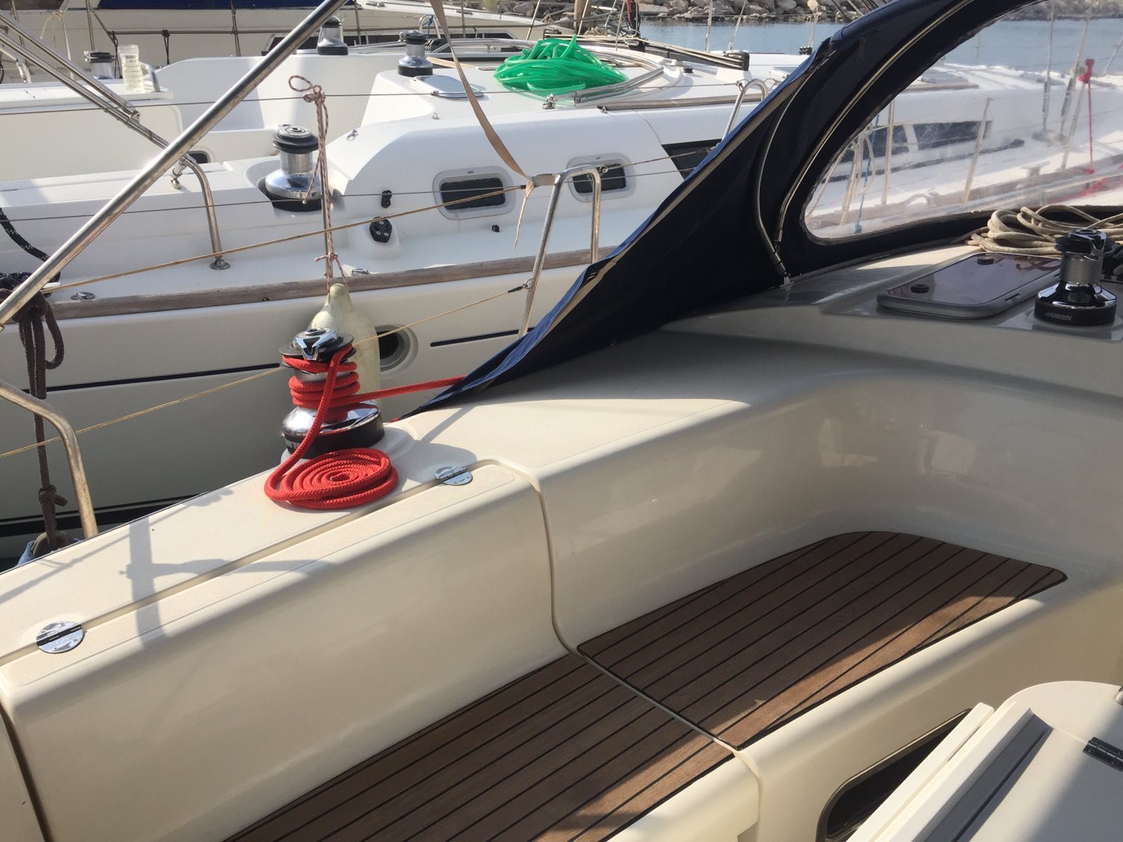 Bavaria 44 — photo 23