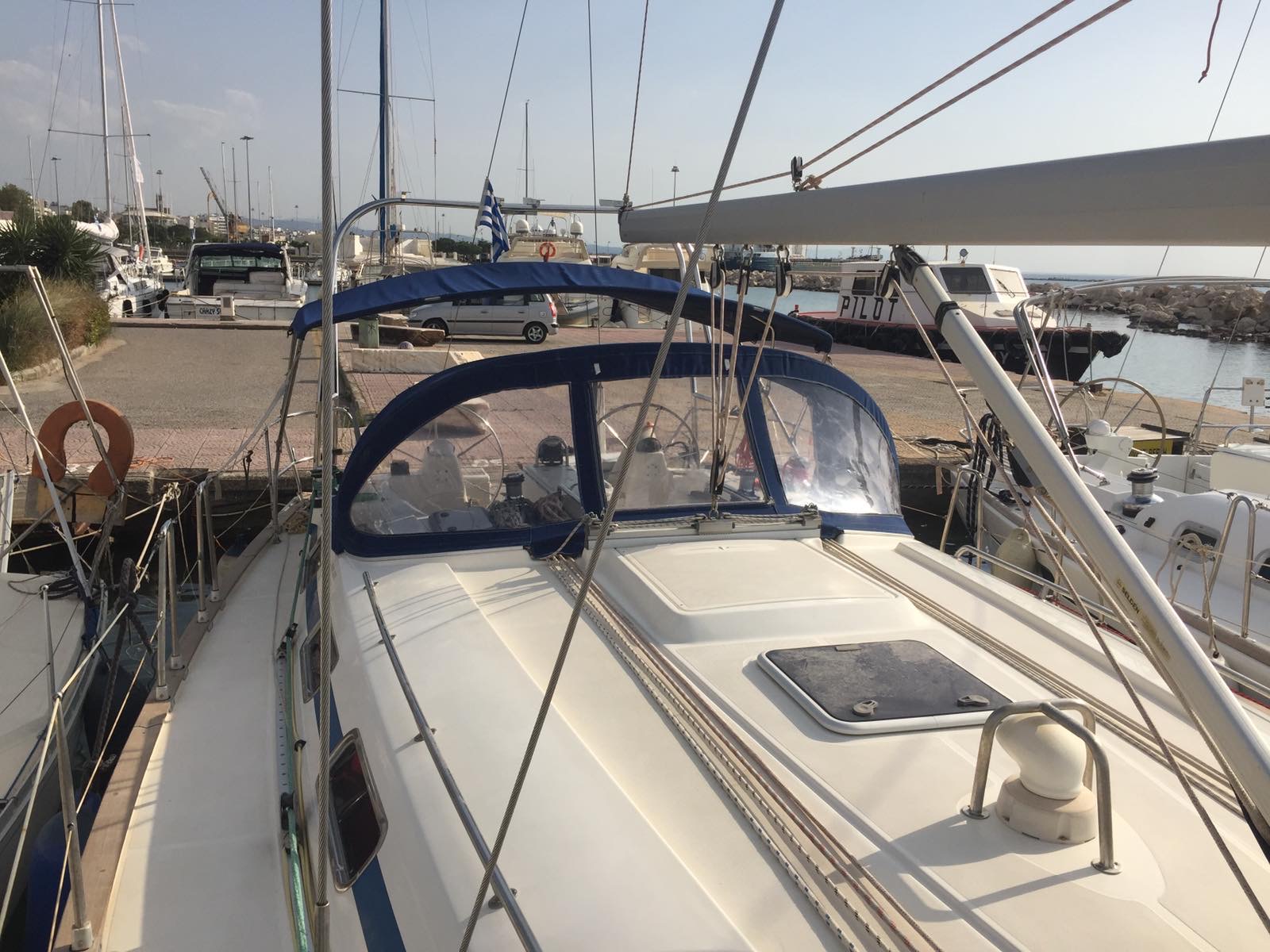Bavaria 44 — photo 4