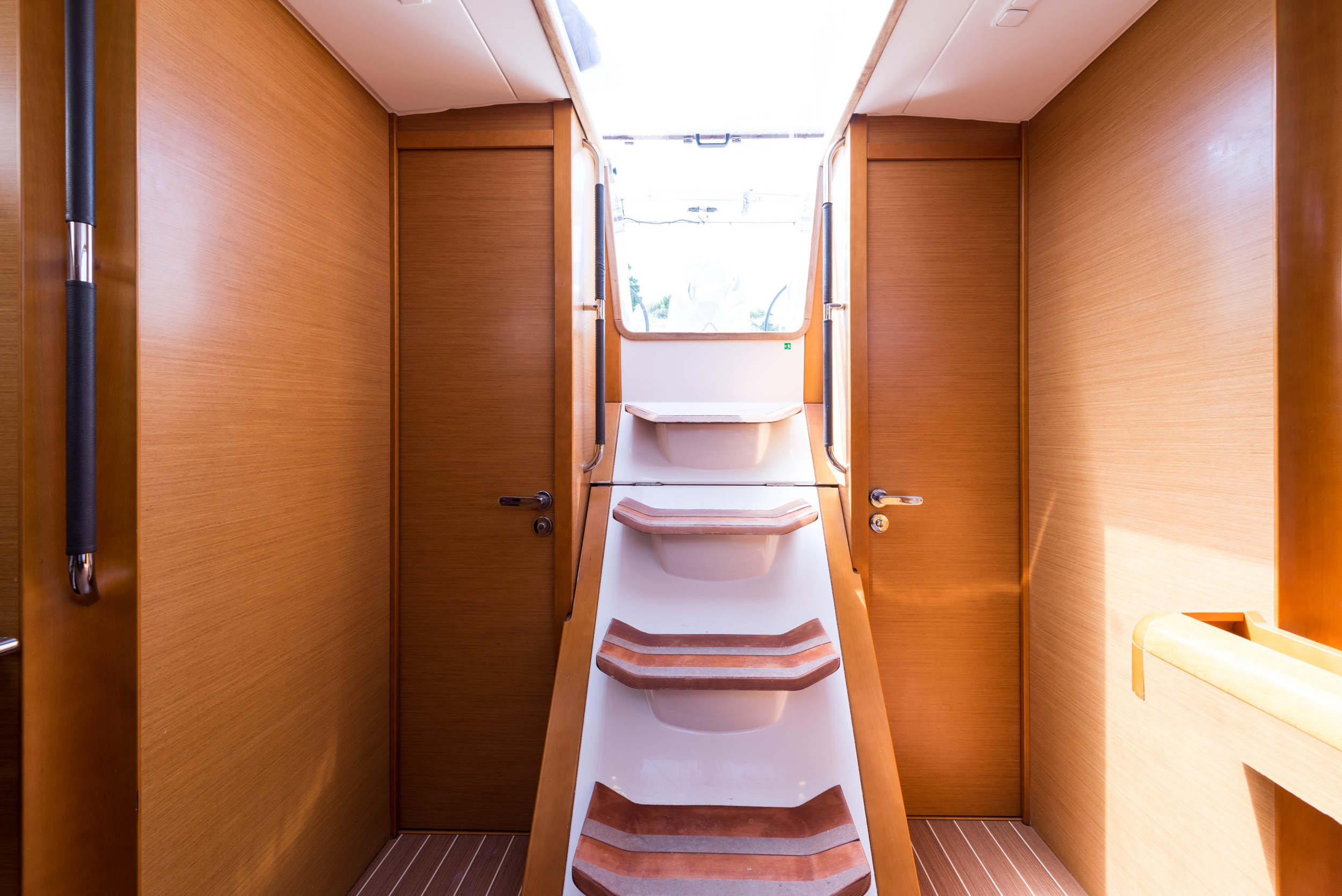 Jeanneau Sun Odyssey 469 — photo 40