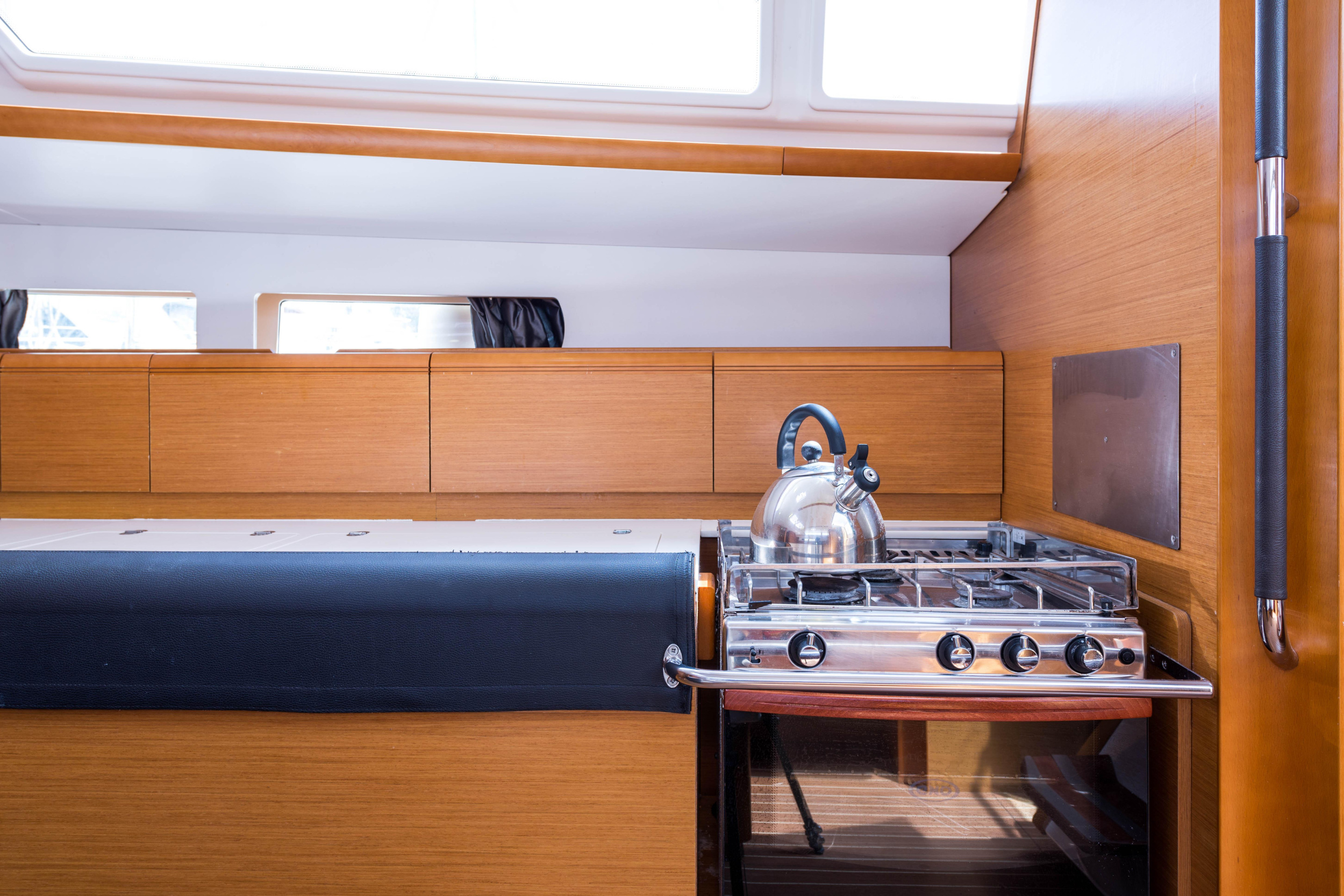Jeanneau Sun Odyssey 469 — photo 27