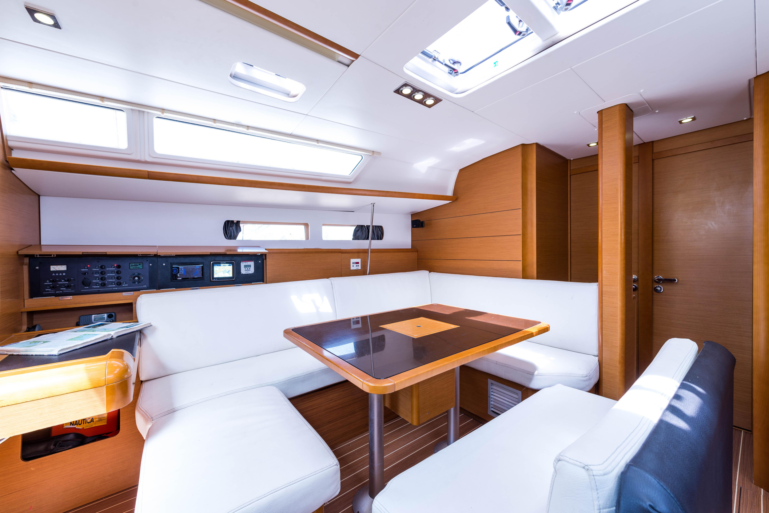 Jeanneau Sun Odyssey 469 — photo 7