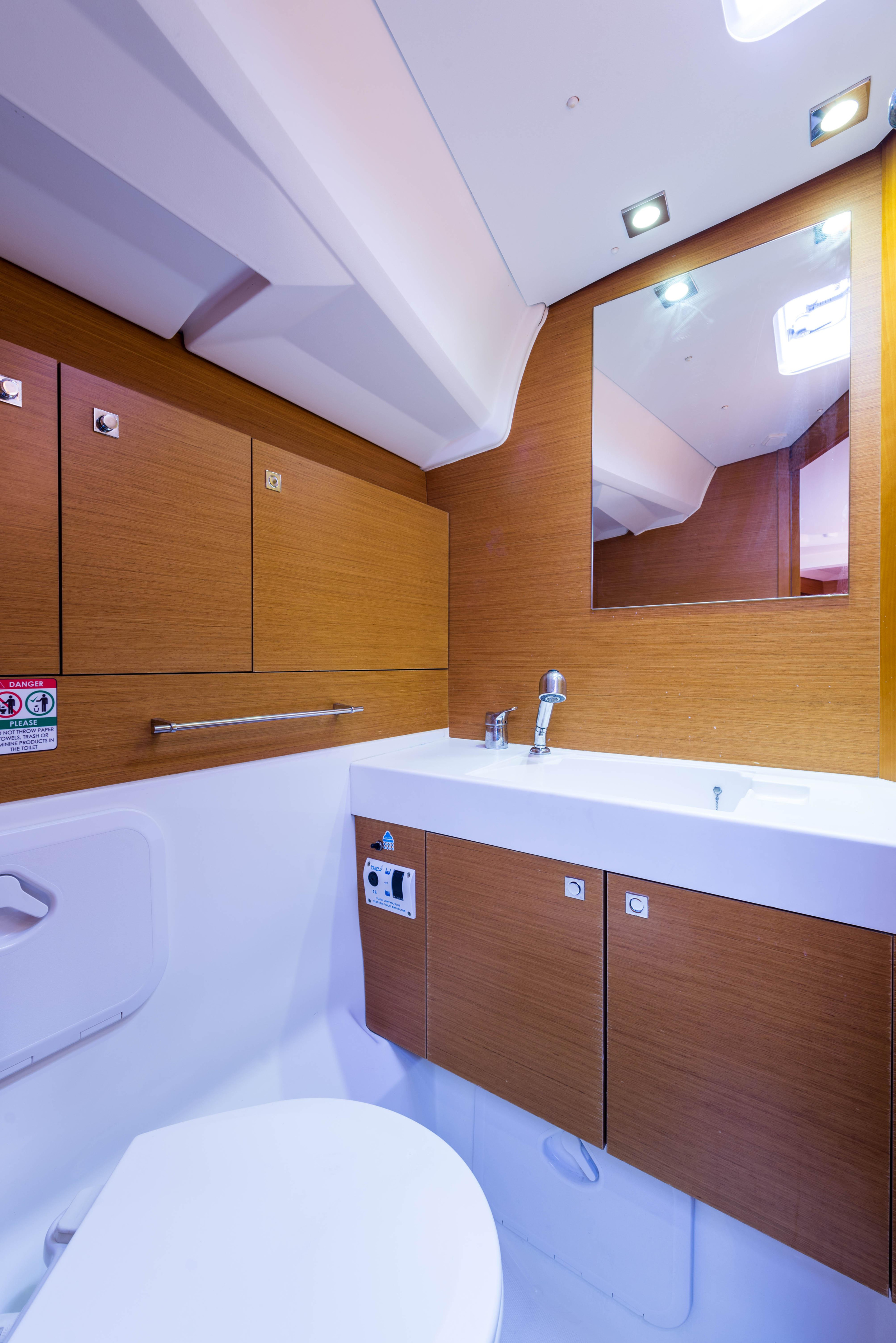 Jeanneau Sun Odyssey 469 — photo 28