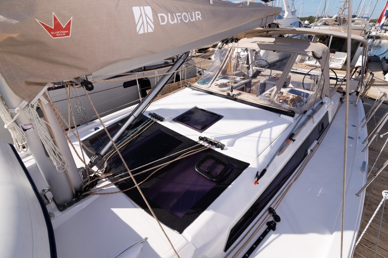 Dufour 390 GL — photo 21