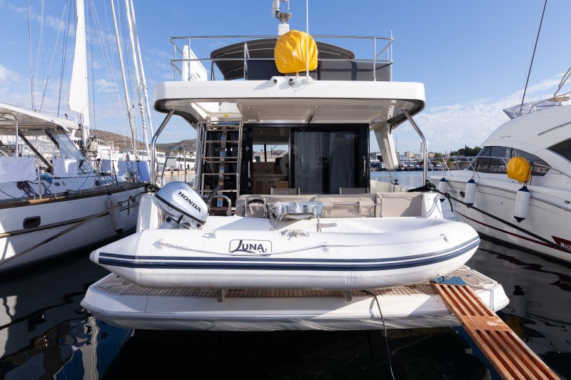 Beneteau S. Trawler 47 — photo 6