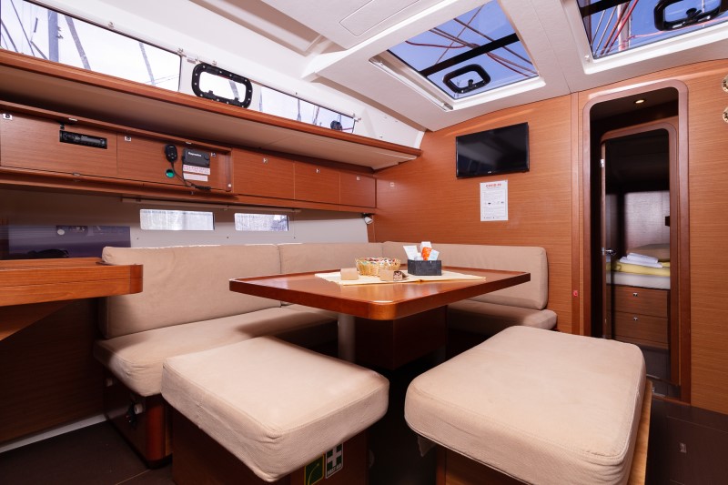 Dufour 460 — photo 25