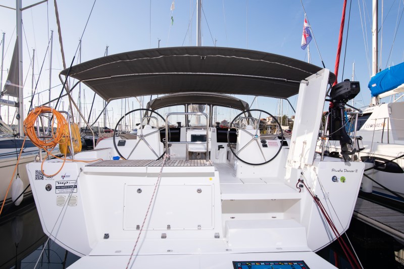 Dufour 460 — photo 12