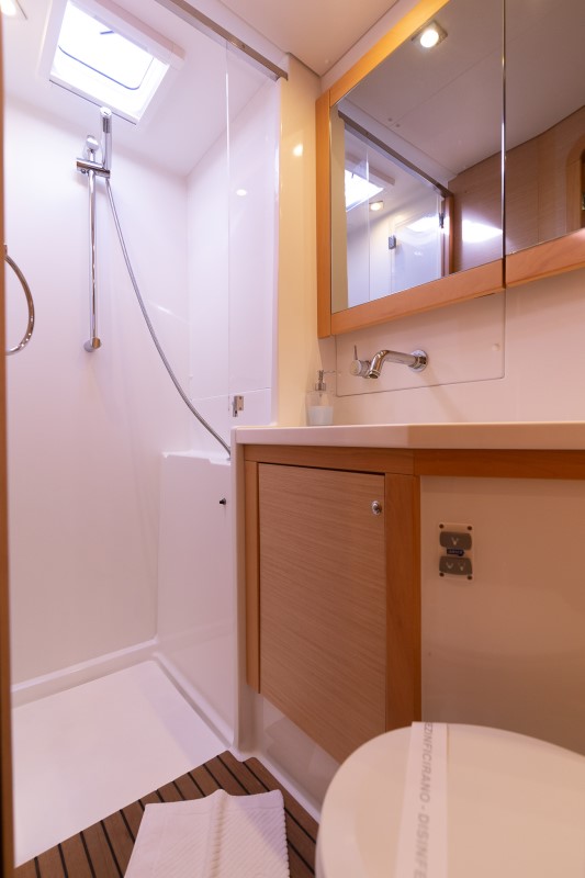 Lagoon 450 — photo 34