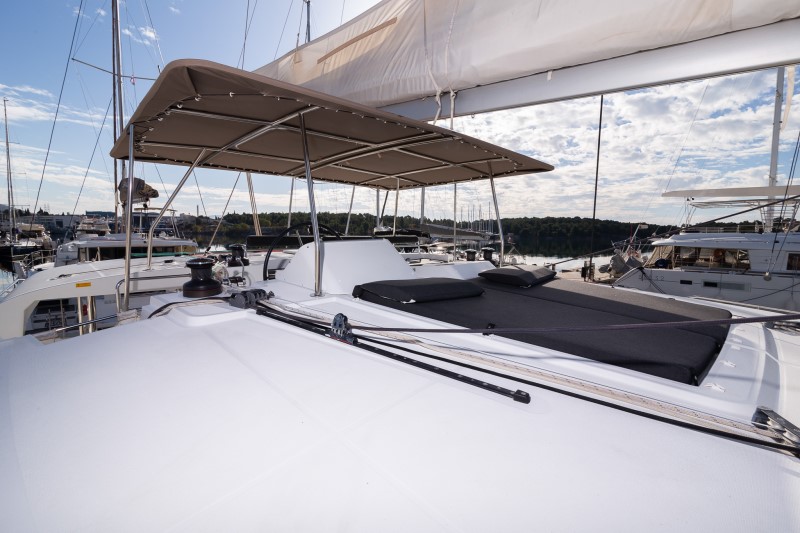Lagoon 450 — photo 36