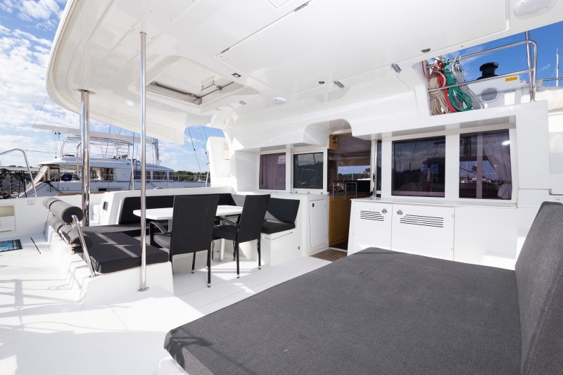 Lagoon 450 — photo 28