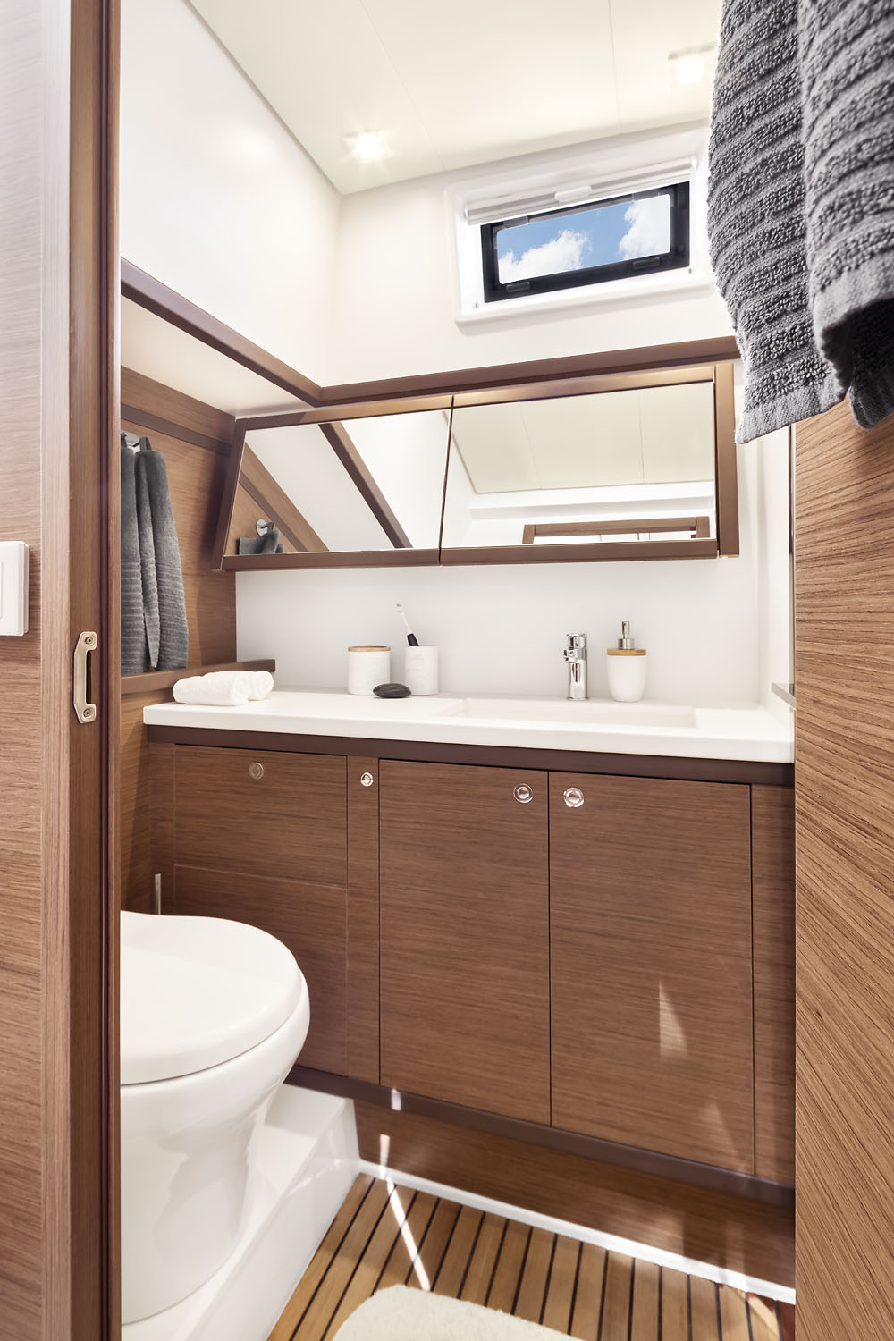 Lagoon 52 F owner version — photo 69