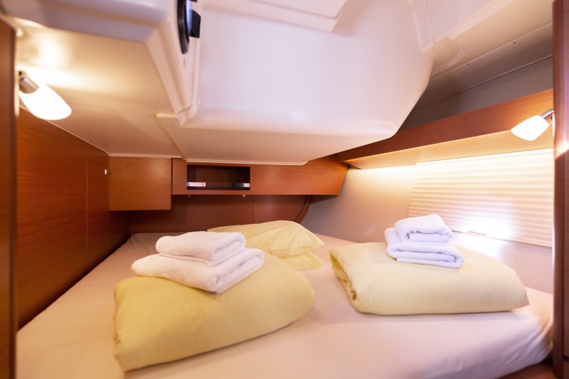 Dufour 430 GL — photo 34