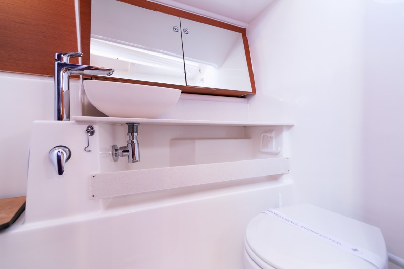 Dufour 430 GL — photo 24