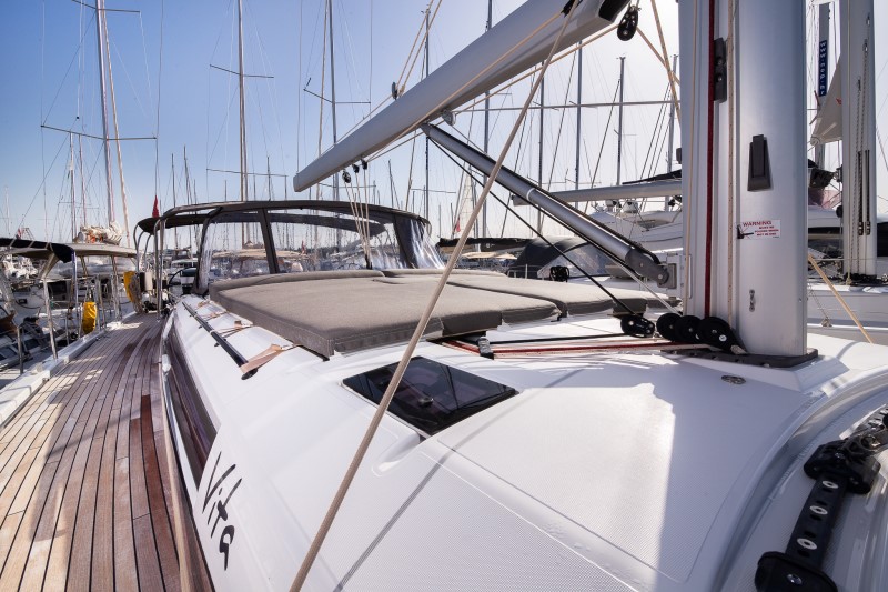 Dufour 530 GL — photo 38