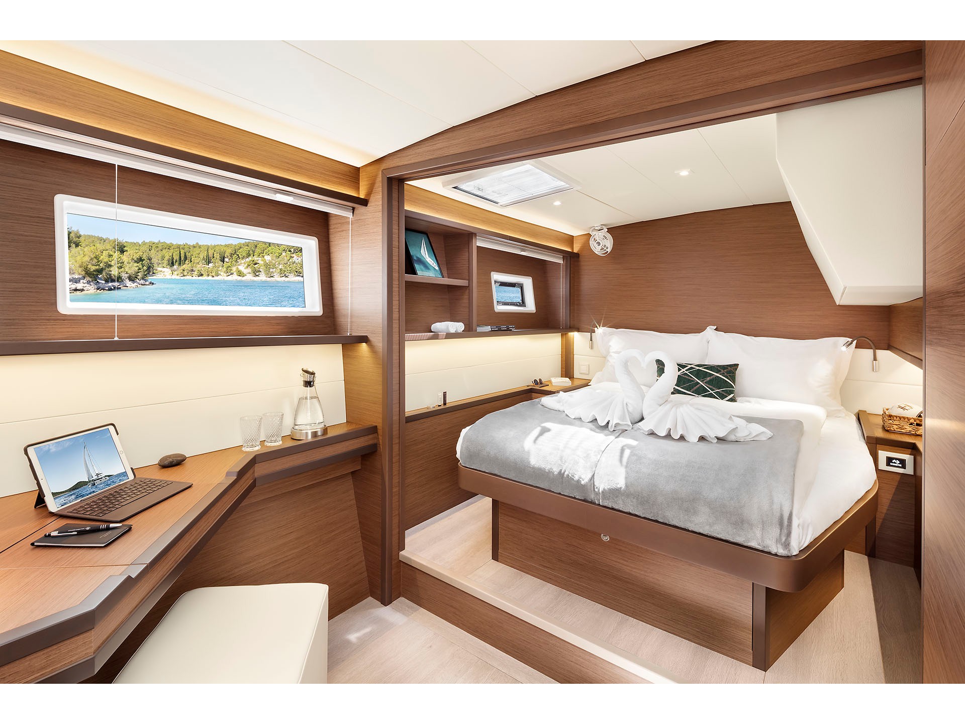 Lagoon 52 F owner version — photo 36