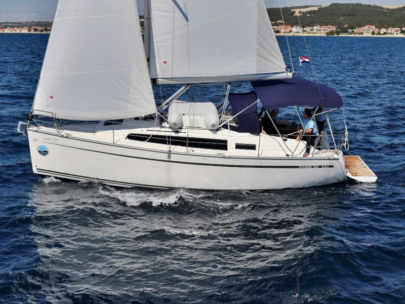 BAVARIA C 34 — photo 1