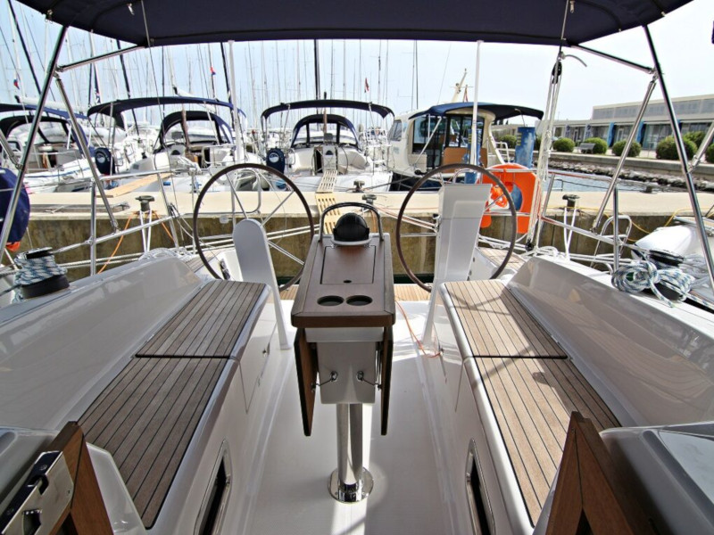 BAVARIA C 34 — photo 2