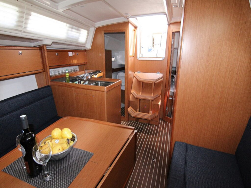 BAVARIA C 34 — photo 3