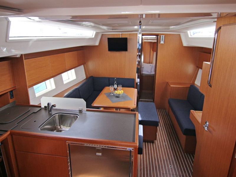 BAVARIA C 45 BT (19) — photo 14