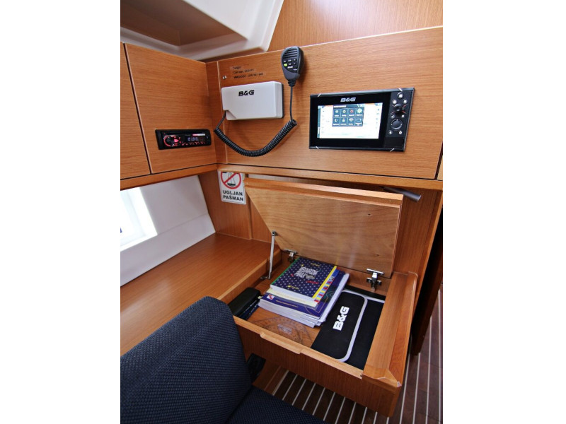 BAVARIA C 45 BT (19) — photo 11