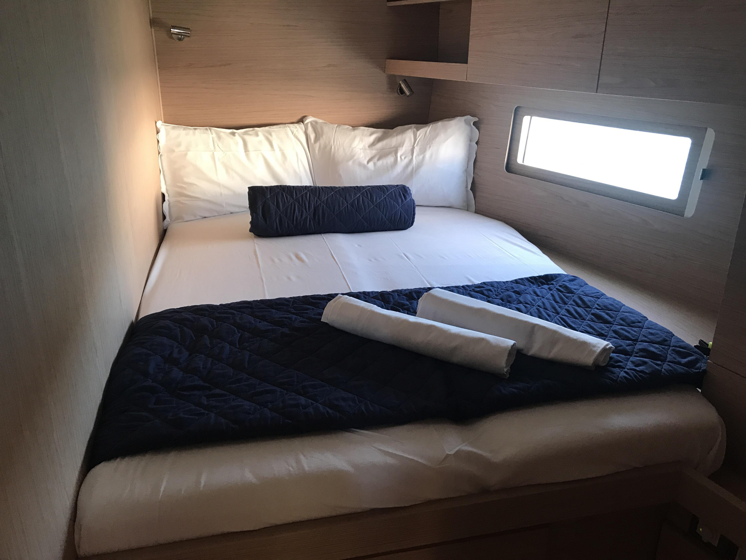 Oceanis 51.1 — photo 10