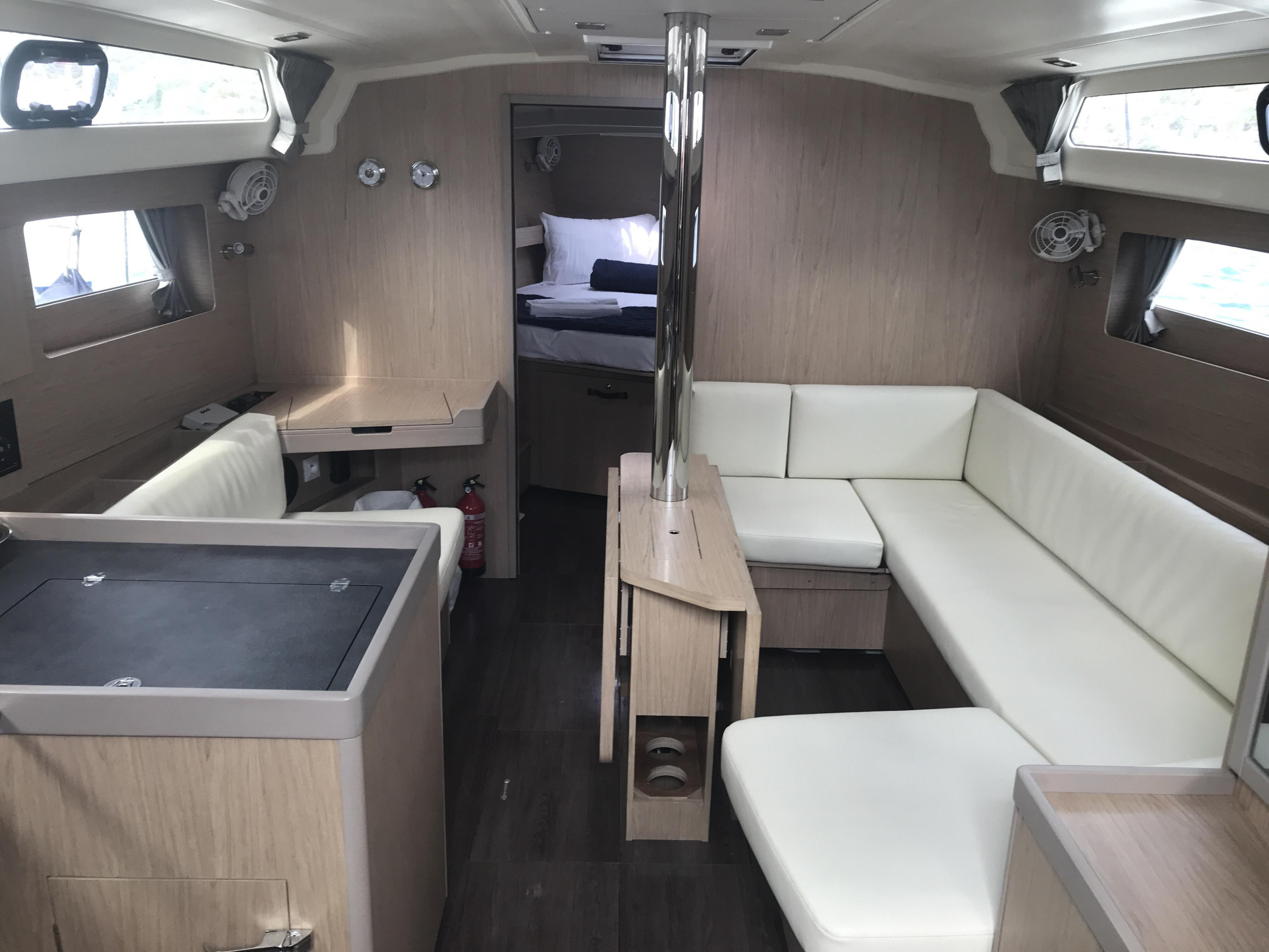 Oceanis 41.1 — photo 6