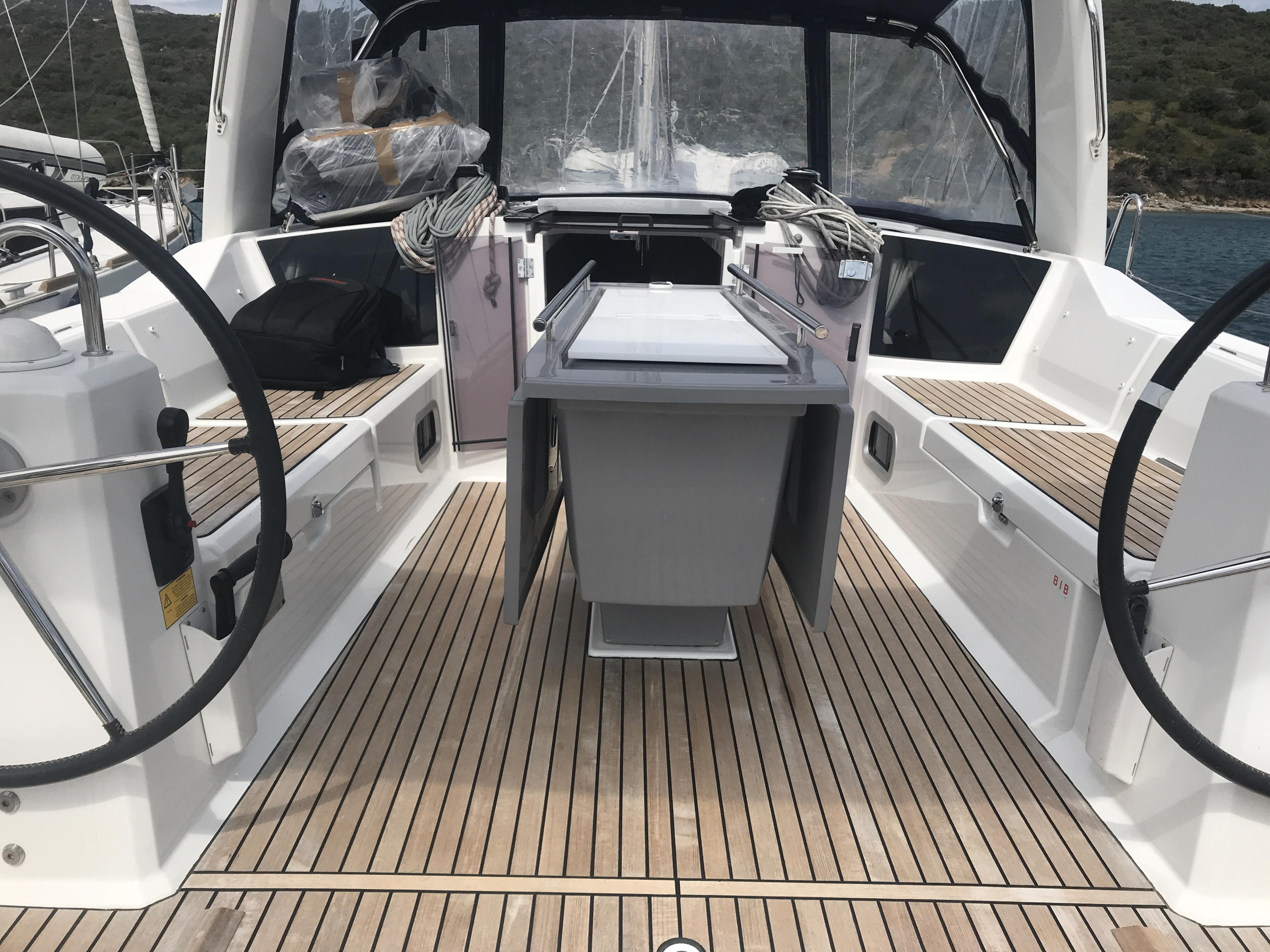 Oceanis 41.1 — photo 14