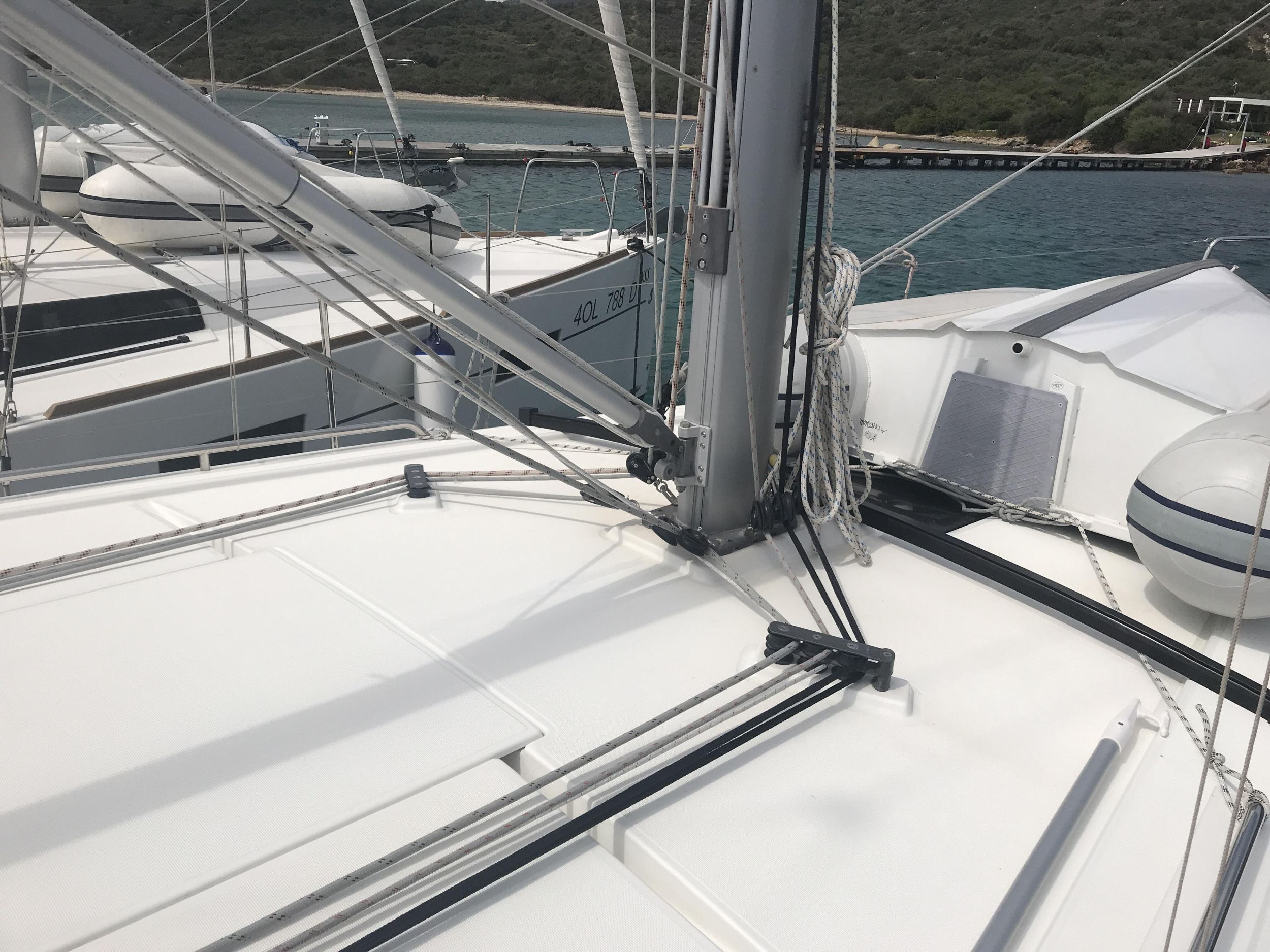 Oceanis 41.1 — photo 9