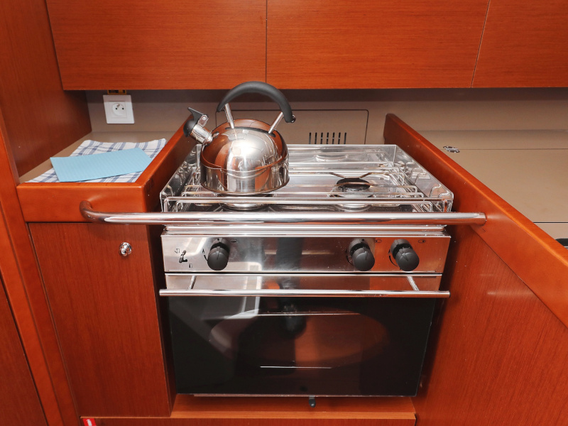 Oceanis 35.1 — photo 32
