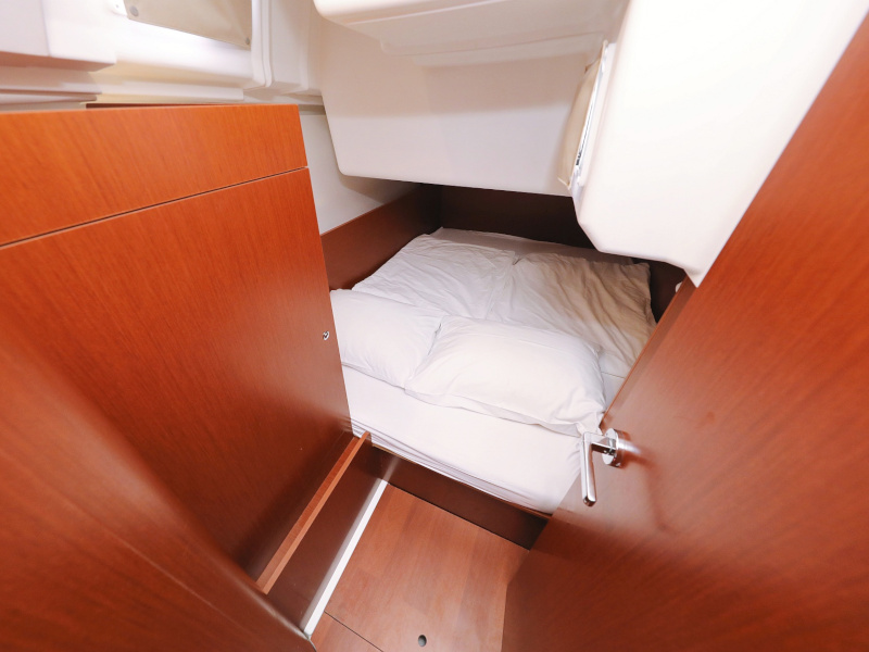 Oceanis 35.1 — photo 51