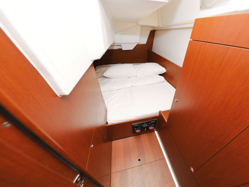 Oceanis 35.1 — photo 20