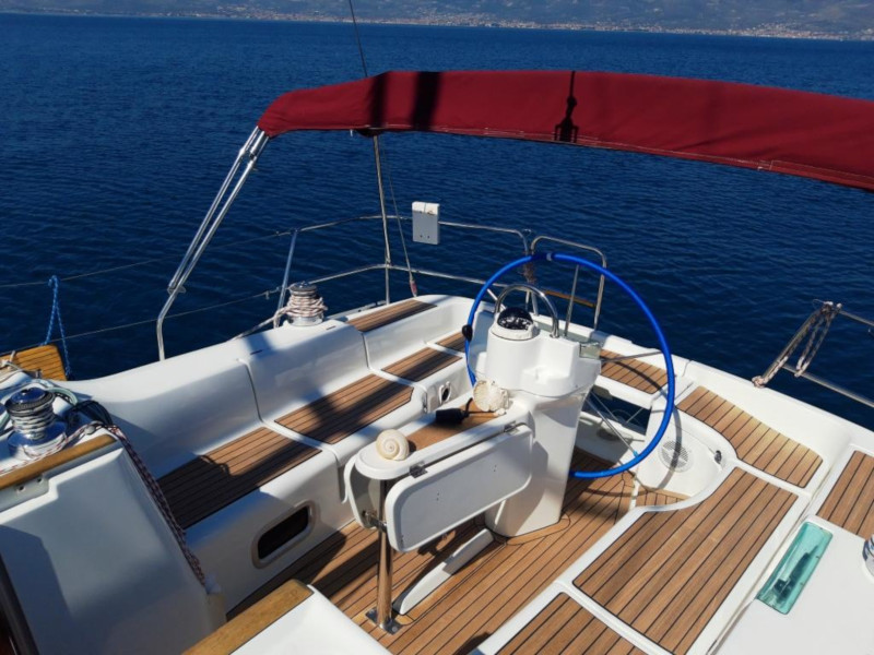 Oceanis 393 Clipper — photo 11