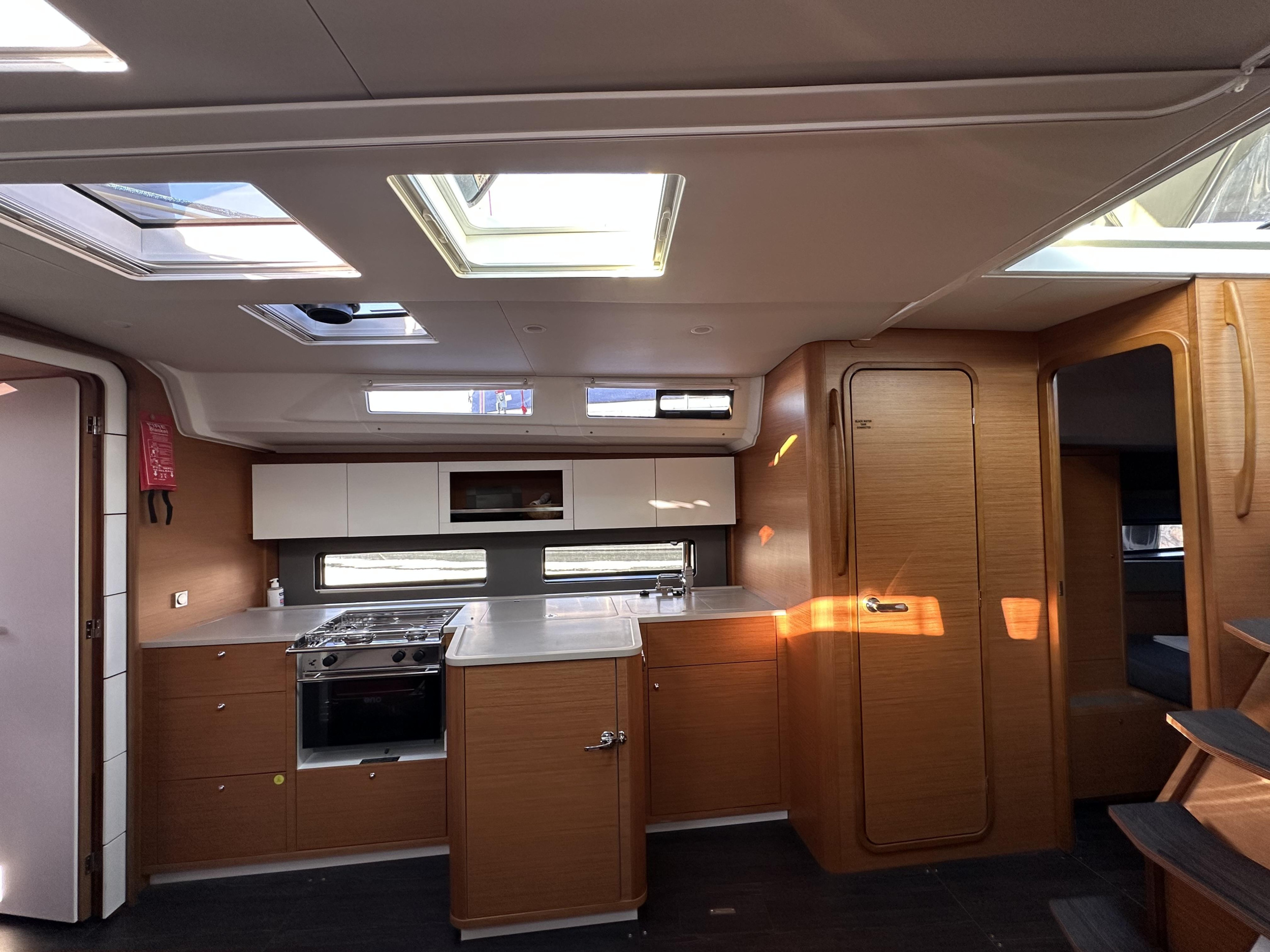 Dufour 41 — photo 23