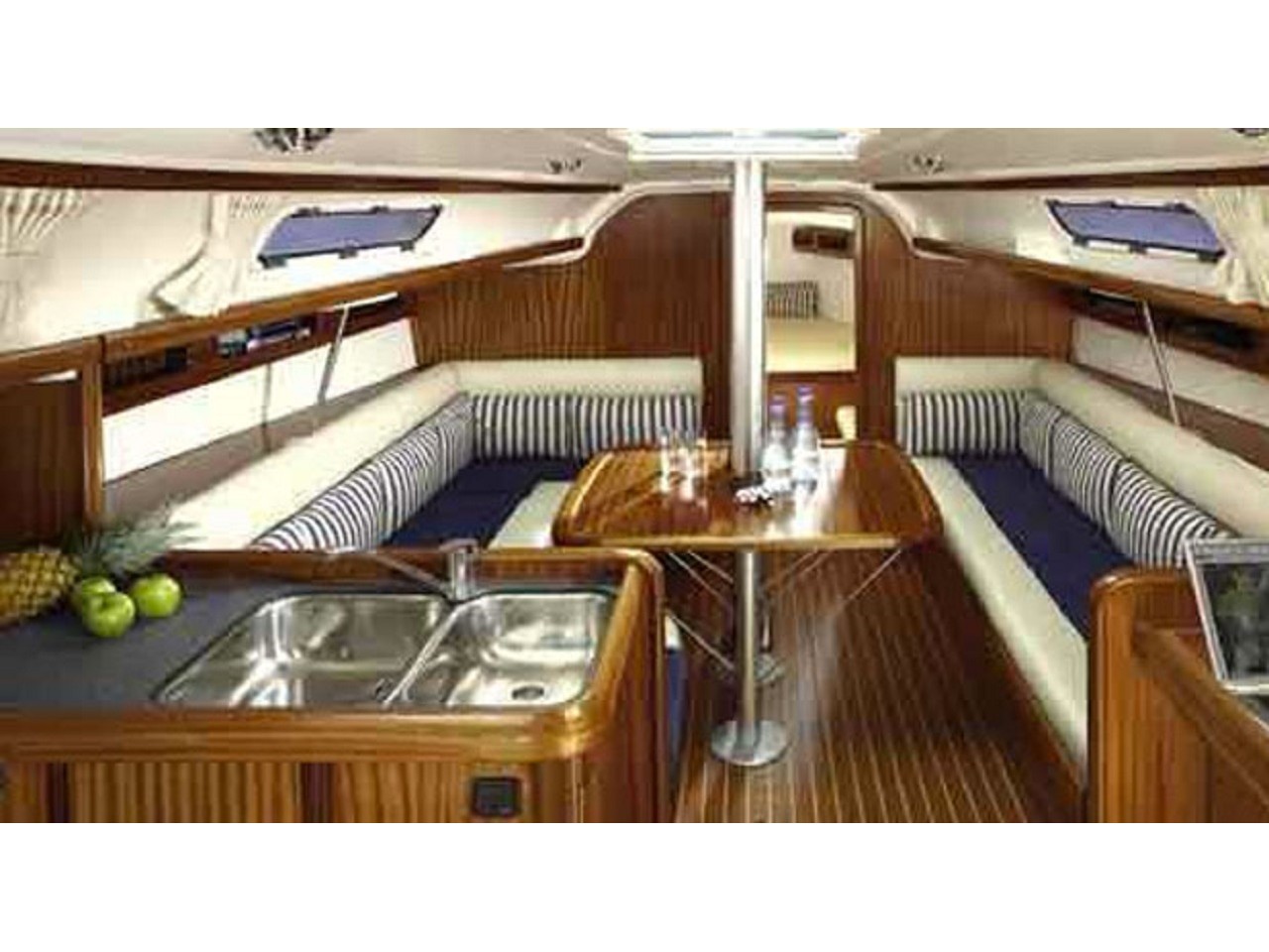 Bavaria 38 Match — photo 2