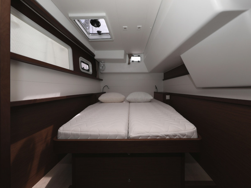 Lagoon 450 SporTop — photo 2